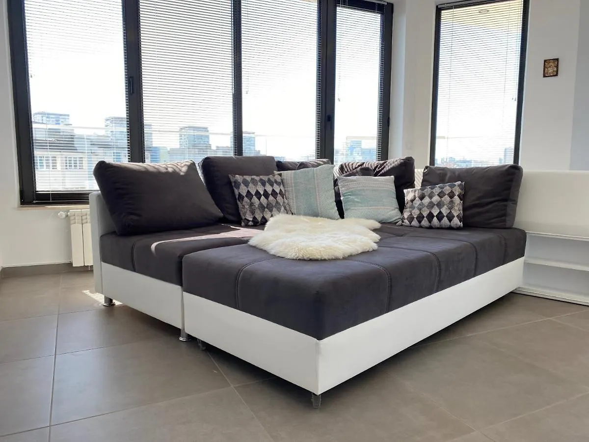 Flora Panorama ***** Luxury Appartement의 연락처